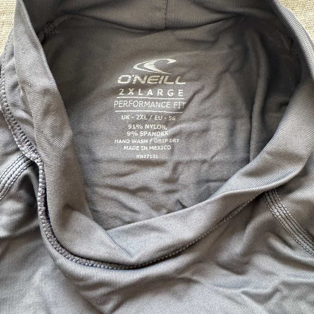 Men’s O’Neill Rash Guard Size XXL - Picture 3 of 3